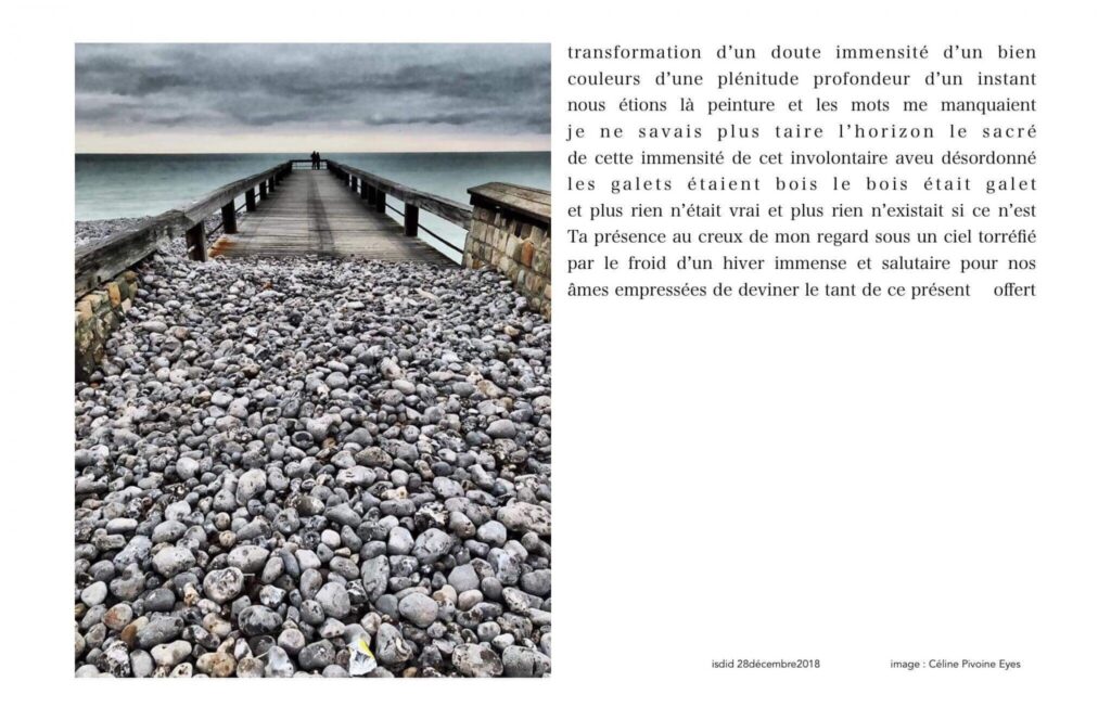 plage de galets et ponton sur la mer en hiver texte Didier Charuel