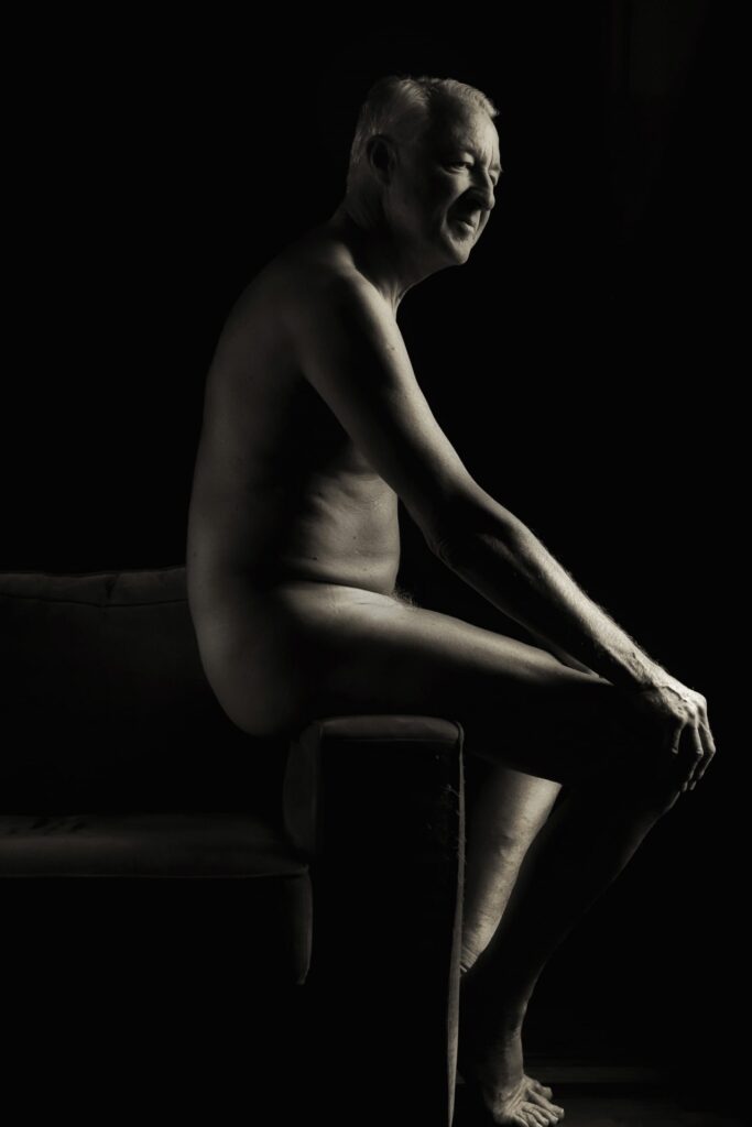 Shooting modèle homme nu artistique masculin photothérapie photo-thérapie