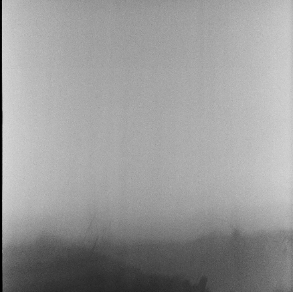 Flexaret VIIa Meopta F008 appareil photo argentique ancien moyen format TLR film 120 6x6 collection avec objectif Belar 80mm F3,5 et obturateur Pentacon-Prestor (c. 1966-1971) noir et blanc Honfleur